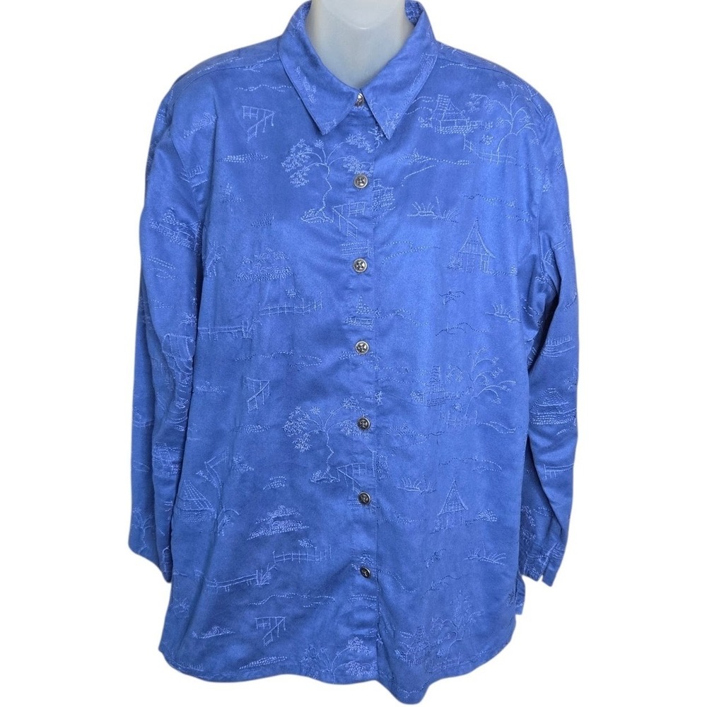 Chicos Womens Artsy Shirt Size L Blue Embroidered Village Scene Art To Wear